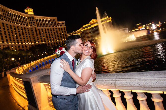 Las Vegas Strip by Super Stretch Limo with Personal Photographer - Choosing between 1.5 hours and 2 hours