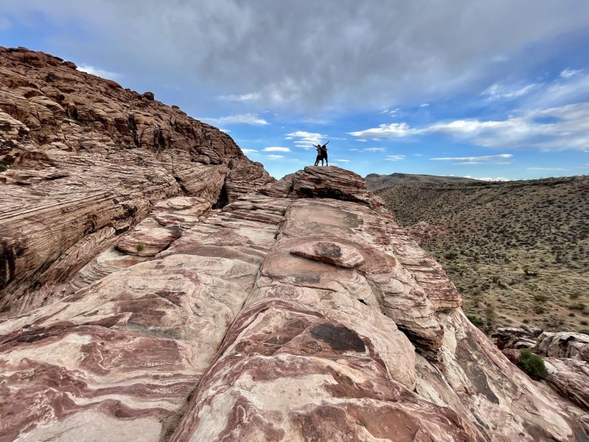 Las Vegas: Sunset Hike and Photography Tour Near Red Rock - Sunset is the main event