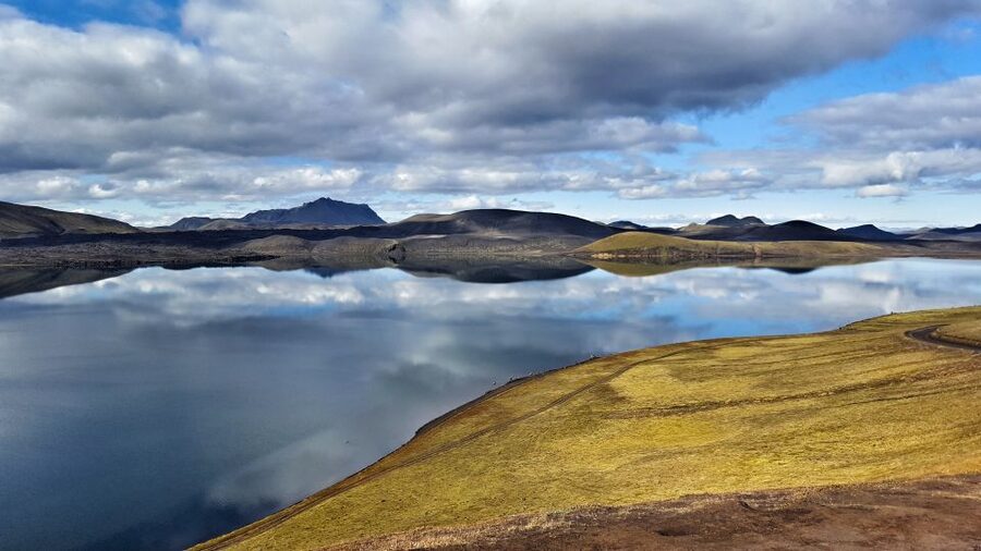 Laugavegur Photography Tour – Capture Iceland’s Wild Heart - Frostastaðavatn and Ljótipollur, two crater-lake stops