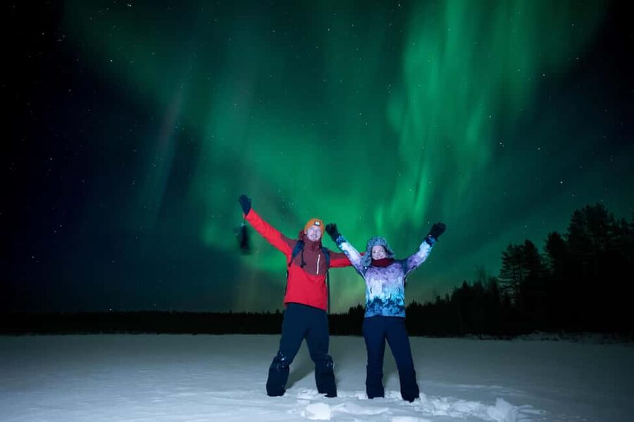Levi: Best & Original Northern Lights Hunting & photography - What happens at the first photo stop