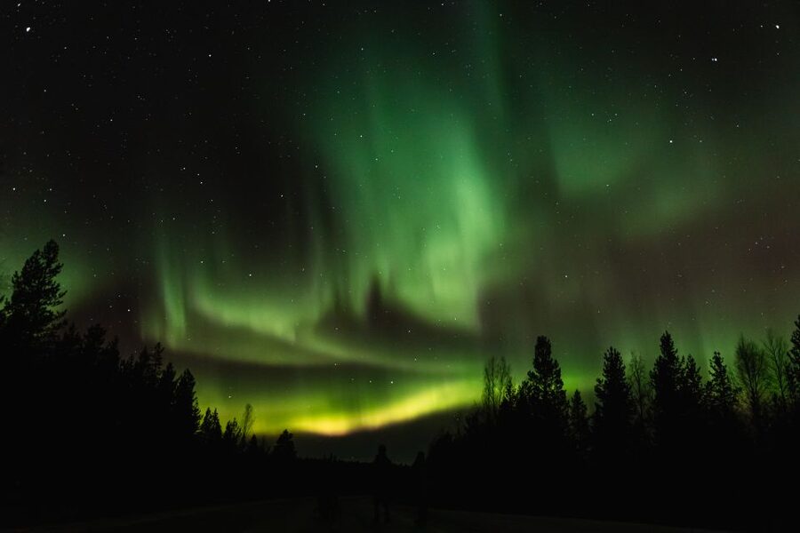 Levi: Northern Lights Hunting Photo Tour - Chasing clear skies across 200 kilometers