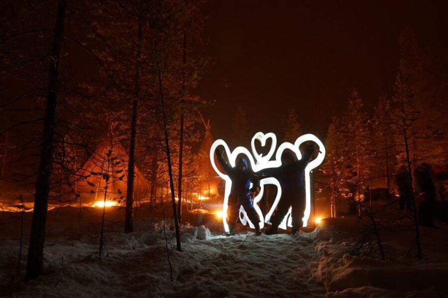 Levi: Northern Lights Hunting Photo Tour - The photo help is the real advantage