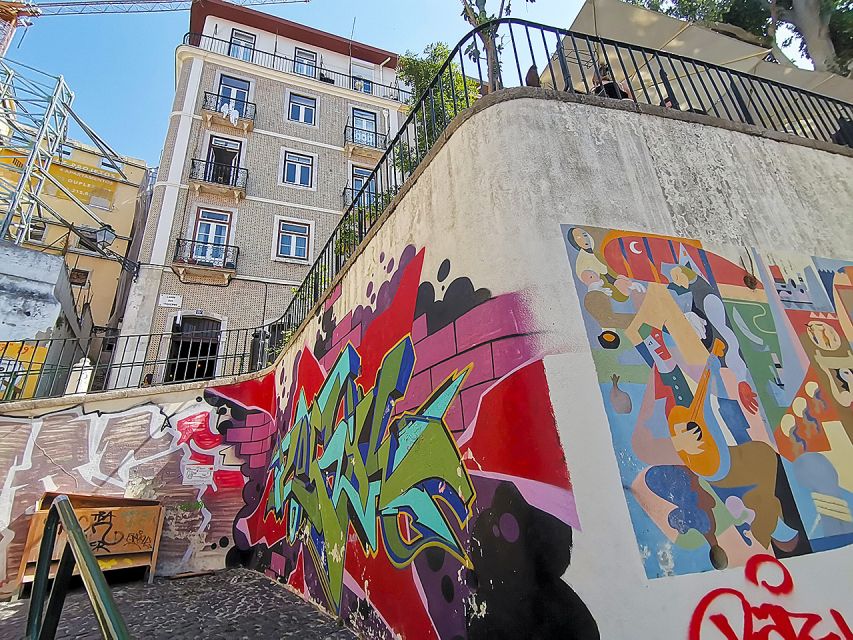 Lisbon: 2-Hour Street Art Photo Tour - Key points to know before you book