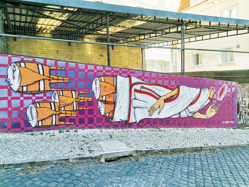 Lisbon: 2-Hour Street Art Photo Tour - Taking photographs without rushing