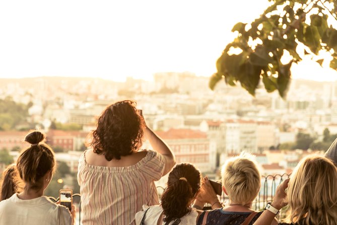 Lisbon by Night: Golden and Blue Hour Photography Walk - Walking conditions, weather, and preparation
