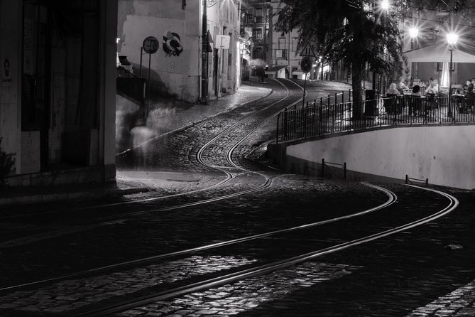 Lisbon by Night: Golden and Blue Hour Photography Walk - Who will enjoy this photo walk most
