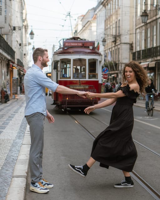 Lisbon: Cinematic Photoshoot with Local Photographer Guide - Santa Luzia and Portas do Sol viewpoints