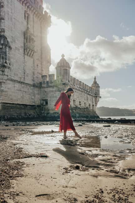 Lisbon photo shoot with a highlight video - A Lisbon photo shoot built around movement