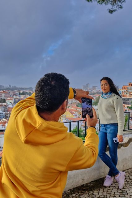 Lisbon Photo Tour In Alfama & Graça With Gilby VM - Santa Luzia and the value of looking beyond the postcard