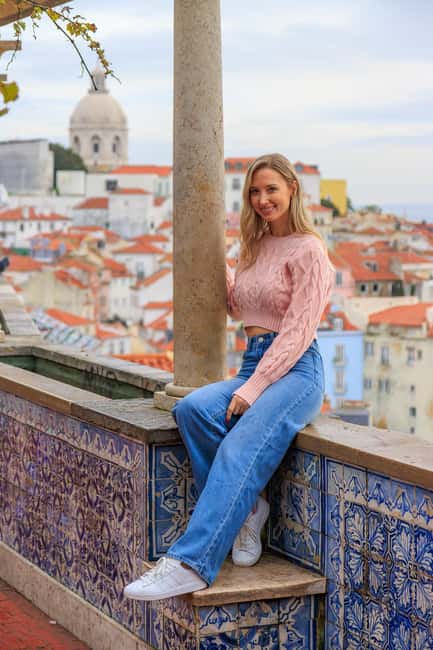 Lisbon: Photoshoot + Video in Alfama | Santa Luzia - Key points at a glance
