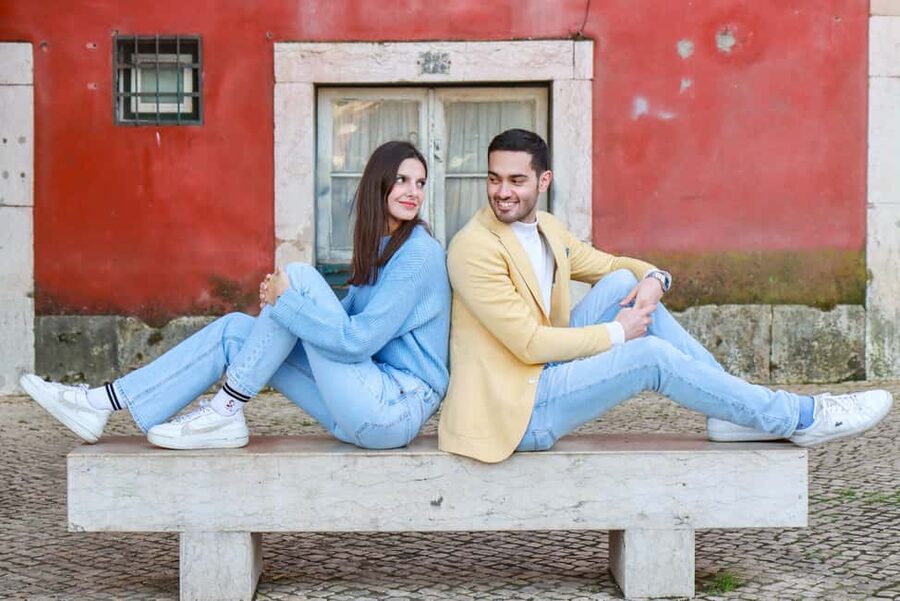 Lisbon: Photoshoot + Video in Alfama | Santa Luzia - What you receive after the session