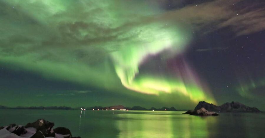 Lofoten: Northern Lights Tour with Photographer - Chasing clear skies across Lofoten