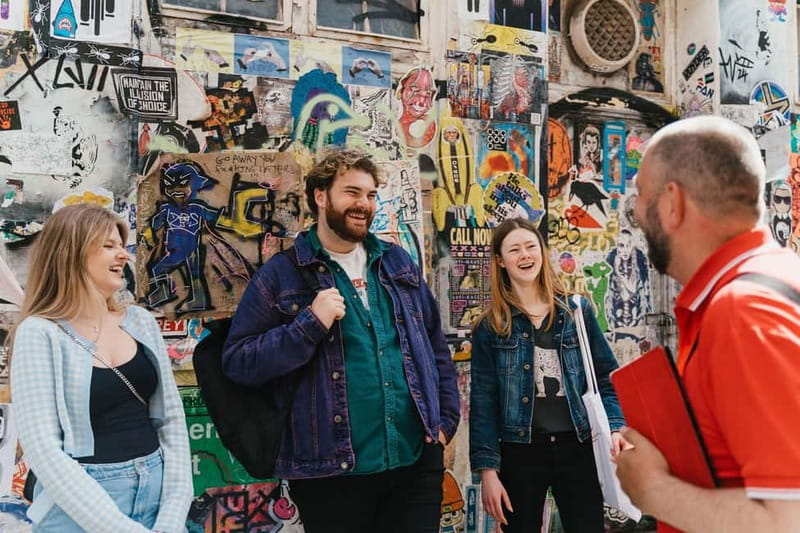 London: East End Instagrammable Street Art & Graffiti Tour - Princelet Street and the old Jewish quarter