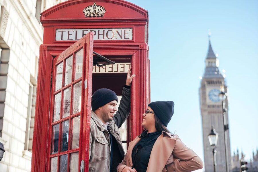 London: Private Photo Session in Westminster - Westminster Abbey and the End of the Route