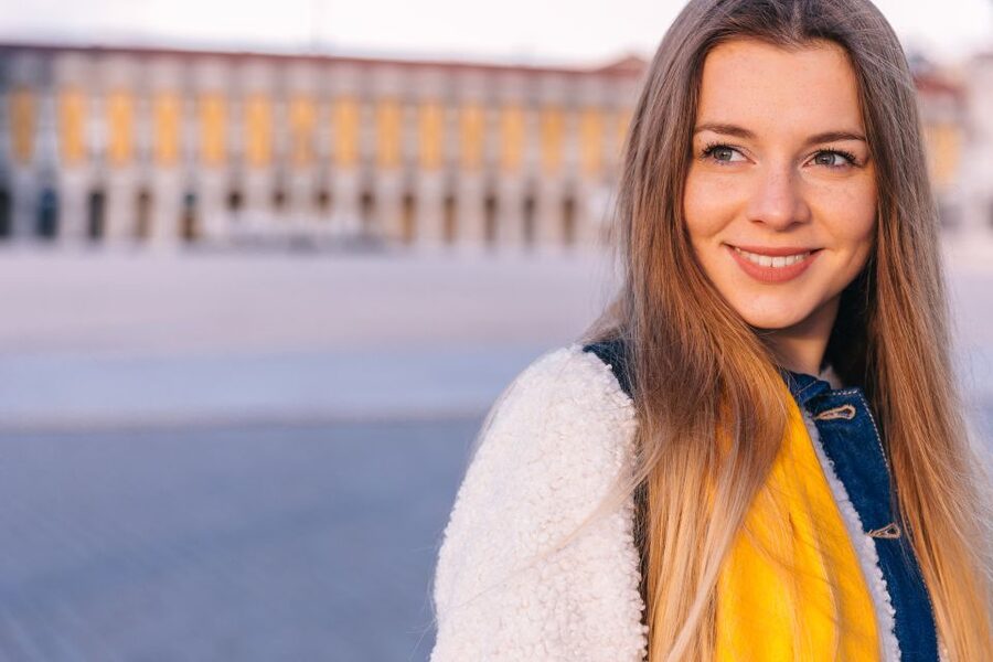 Loving Lisbon: Capture Your Memories with a Photoshoot! - What makes the arch and square good photo backdrops