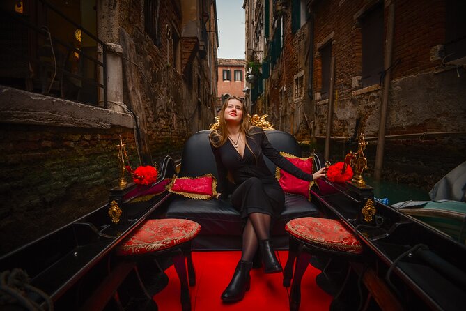 Luxurious Photoshoot in Venice - What You Get in 90 Minutes
