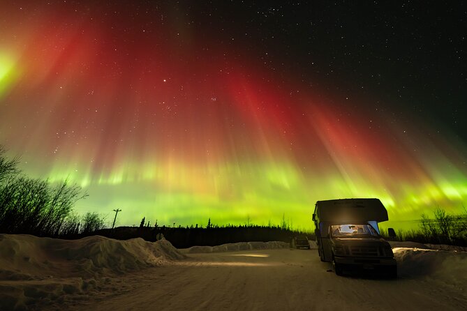 Luxury RV Small Group Aurora Chasing Tour with Photography - Photography help that goes beyond a quick snapshot