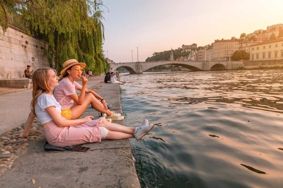 Lyon: Private Photoshoot with a Professional Photographer - Why a Lyon photo walk works so well