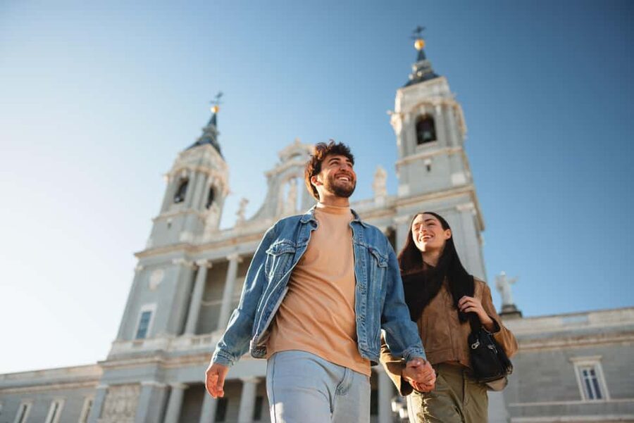 Madrid: Plaza Mayor & Royal Palace Photoshoot - Is the Madrid photoshoot worth booking?