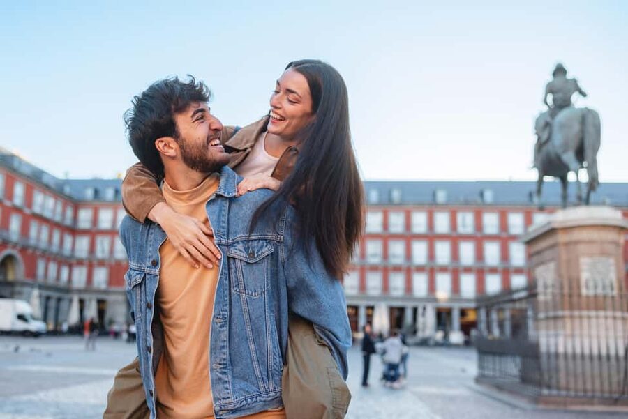 Madrid: Plaza Mayor & Royal Palace Photoshoot - Why Plaza Mayor makes a smart starting point