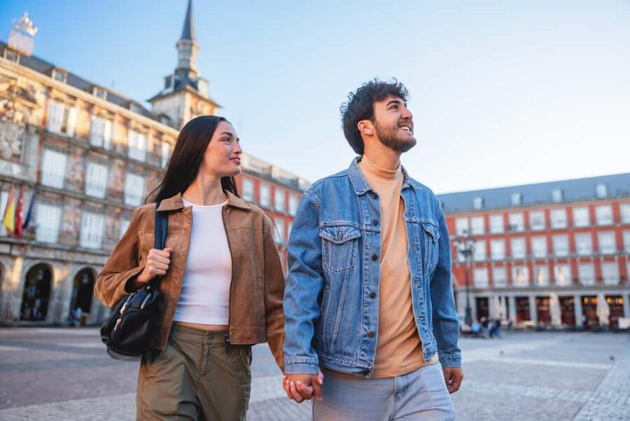 Madrid: Plaza Mayor & Royal Palace Photoshoot - What the edited gallery adds