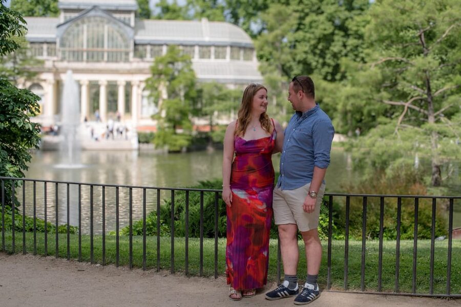 Madrid: Private Photoshoot at the Retiro Park - A short walk through Retiro’s best photo spots