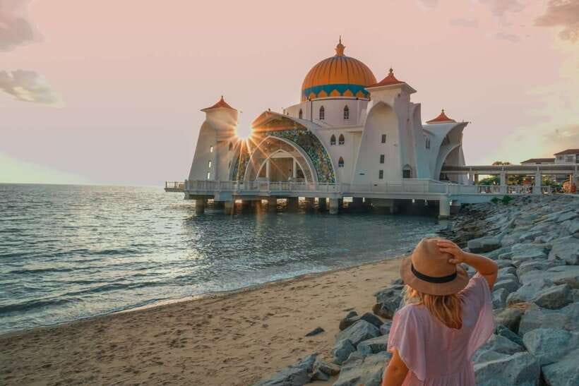 Malacca Instagram Tour: Top Spots (Private & All-Inclusive) - Key points at a glance