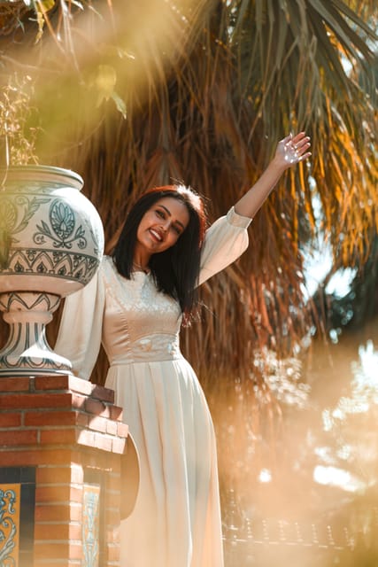 Málaga: Professional Photoshoot and City Tour - Palm-filled gardens and Málaga’s Old Town