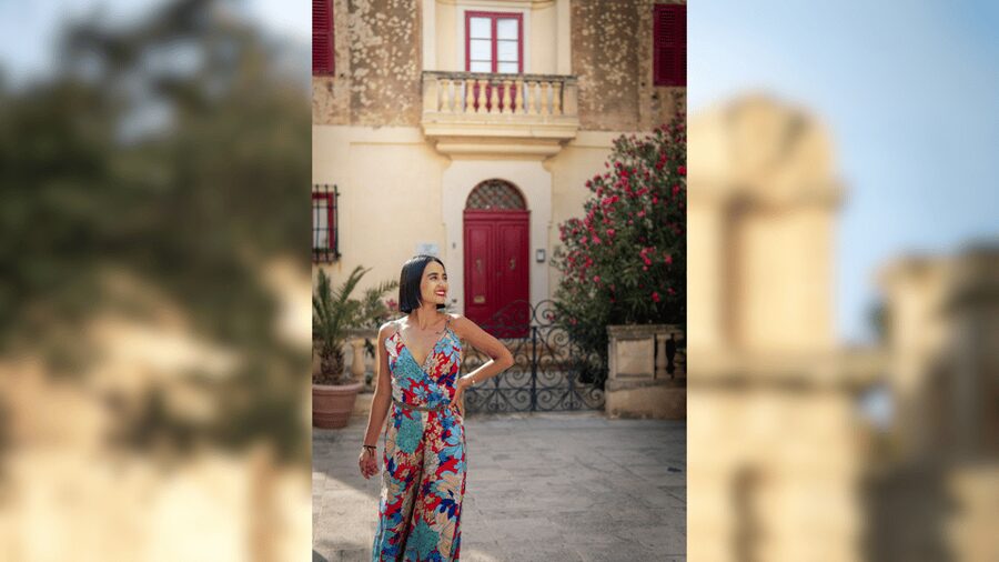 Malta: Romantic Couples Photoshoot - What happens during the one-hour session