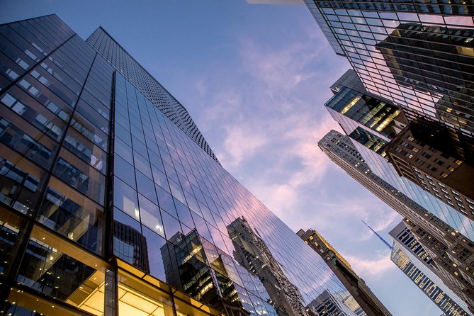 Manhattan Architecture Photography Tour - The Chrysler Building: finding an angle from the street