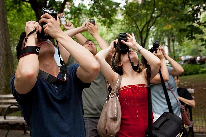 Manhattan Architecture Photography Tour - Times Square: controlling light, color, and motion