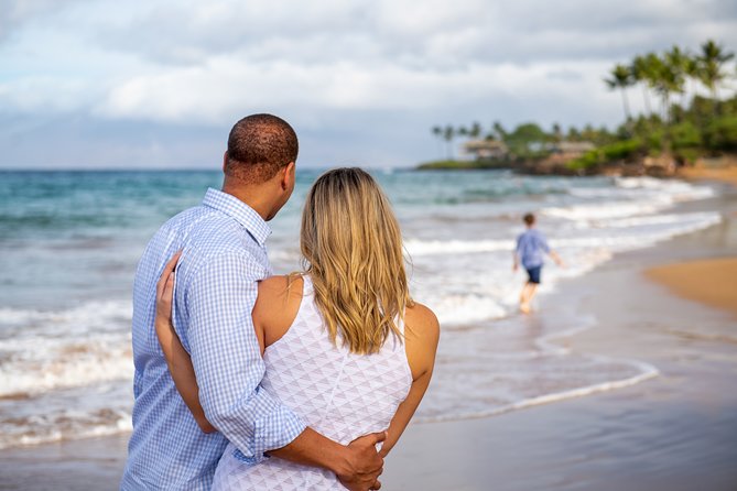 Maui Family and Couple Beach Photo Session - Who should book this Maui photo session