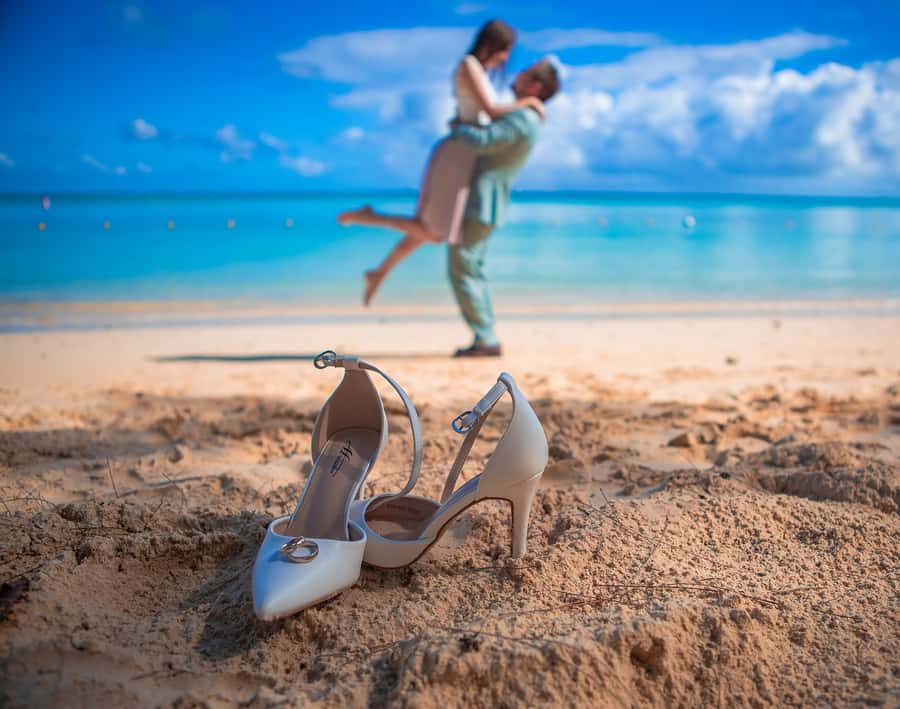 Mauritius: Photoshoot at Mont Choisy Beach - What happens during the 45-minute photo session