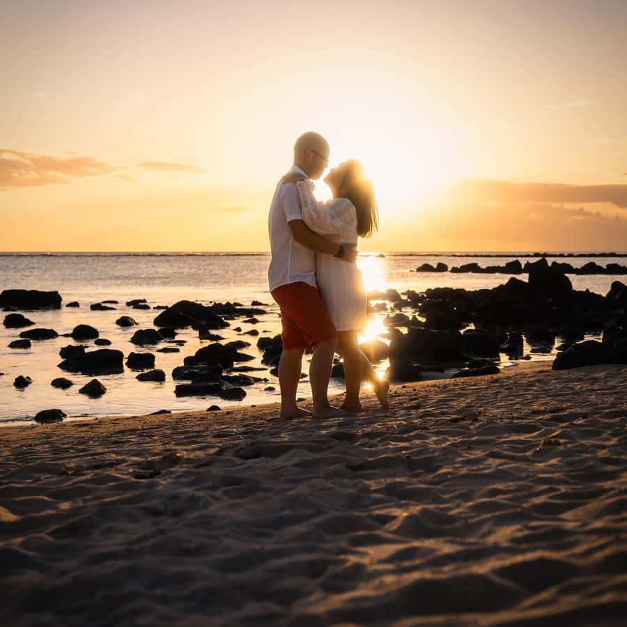 Mauritius: Sunset photoshoot (Honeymoon/family shoots) - Key points at a glance