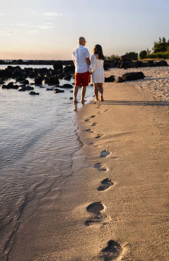 Mauritius: Sunset photoshoot (Honeymoon/family shoots) - Why sunset is the right time for photographs