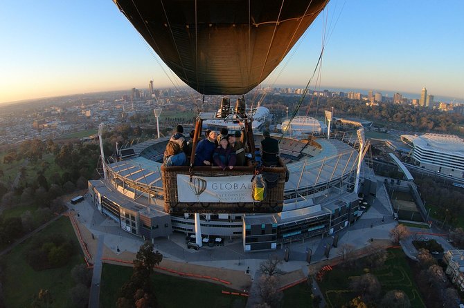 Melbourne Sunrise Hot Air Balloon Ride with GoPro Photos - Landing, balloon work, and breakfast