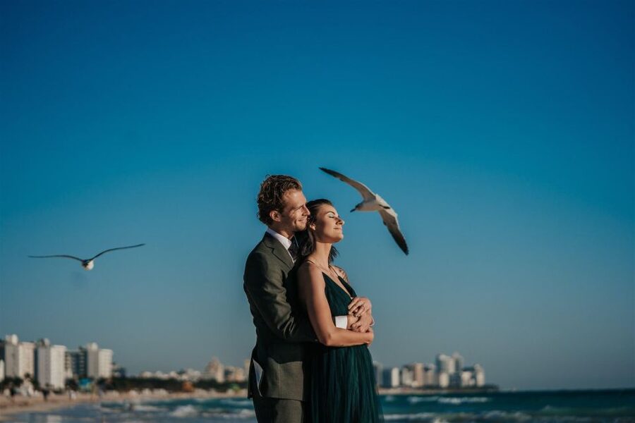 Miami Beach Professional Photoshoot - Meeting Smith and Wollensky without confusion