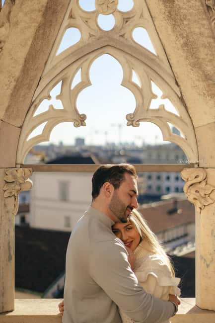 Milan: Photoshoot at the Duomo - Timing, walking, and weather planning