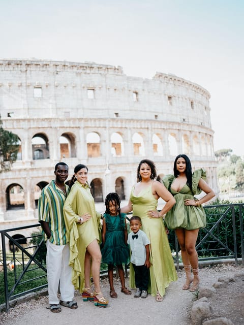 Mini Photo-session at Colosseum with Photographer - What this Colosseum photo session is really like
