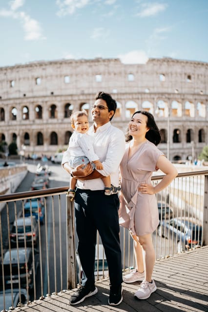 Mini Photo-session at Colosseum with Photographer - Fifty edited images and fast delivery