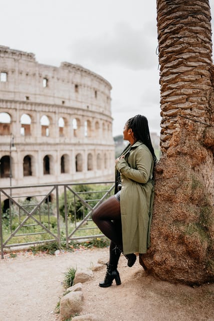 Mini Photo-session at Colosseum with Photographer - Meeting at Oppio Caffe and getting started