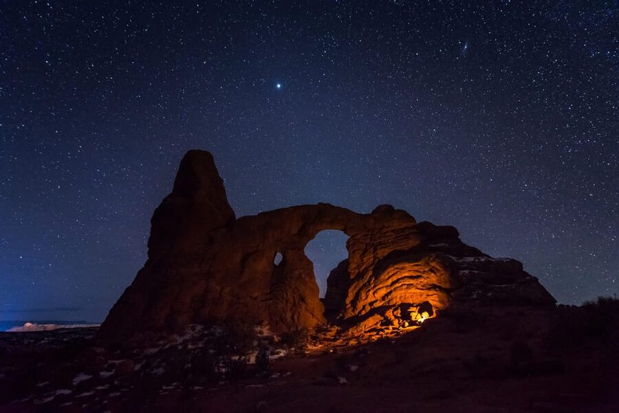 Moab: The Windows Astro-Photography and Stargazing Hike - What to bring for a comfortable two-mile hike