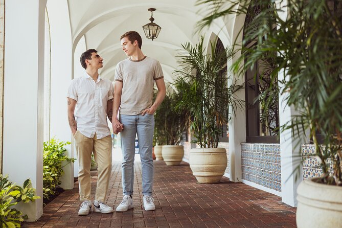 Modern Vibe Fort Lauderdale Las Olas Photography Session - Who should book this experience