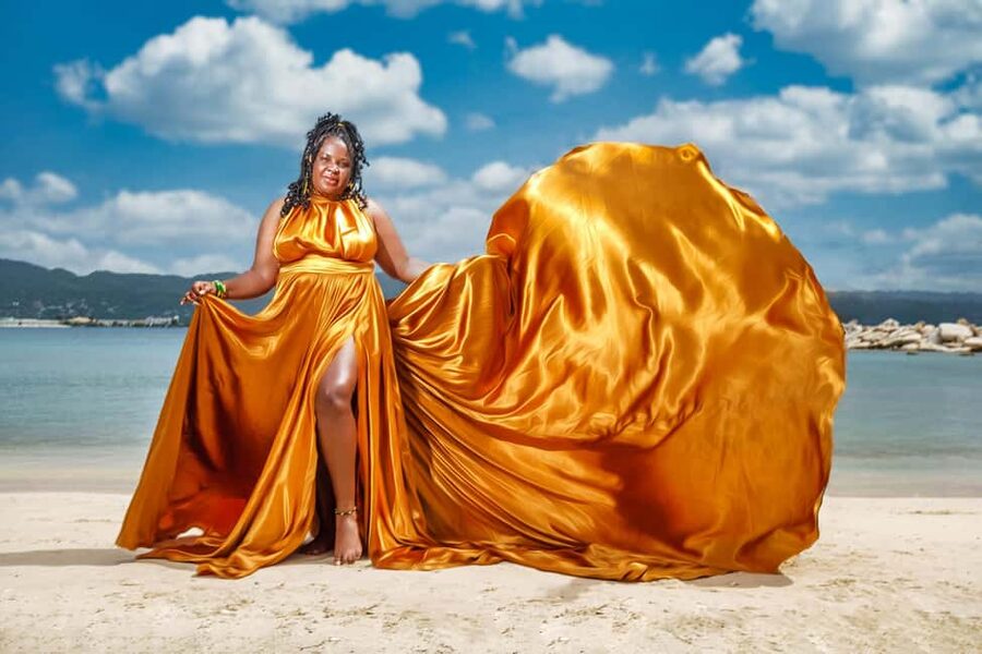 Montego Bay: Flying Dress Photoshoot in Montego Bay Jamaica - Who will get the most from this session