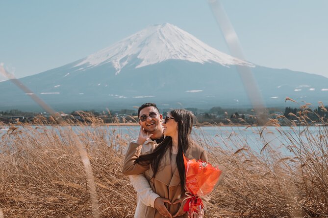 Mt. Fuji 2-Hour Photo Shoot with a Local Photographer-Kawaguchiko - Oishi Park and the western side of Lake Kawaguchiko