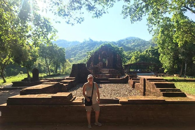MY SON SUNRISE TOUR to avoid Crowds, Take Nice Photos from HOI AN or DANANG CITY - Why an early start changes the My Son visit