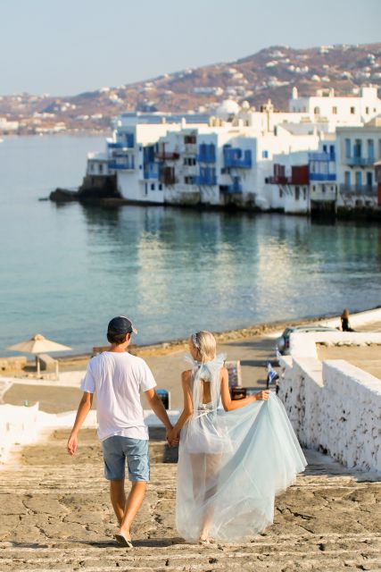 Mykonos: 1 hour private photo session in Mykonos Town - Timing, Accessibility, and Cancellation