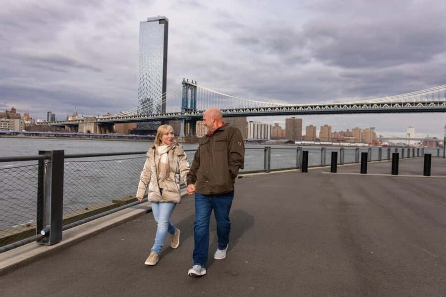 New York City: professional photoshoot Dumbo or Central Park - Finishing back in DUMBO