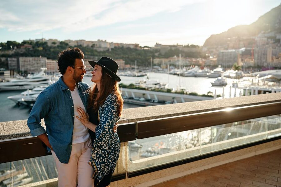 Nice: Personal Travel & Vacation Photographer - Why a Nice photo session works so well