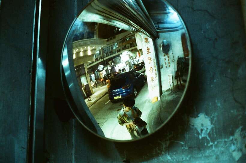 Night Photoshoot in Hong Kong: Cinematic, Moody, Personal - What the one-hour format really gives you